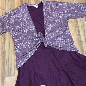 XL Carly & Small Lindsay!